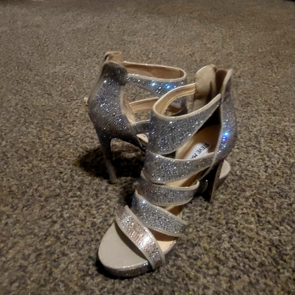 Steve Madden  sworaski crystals stilettos